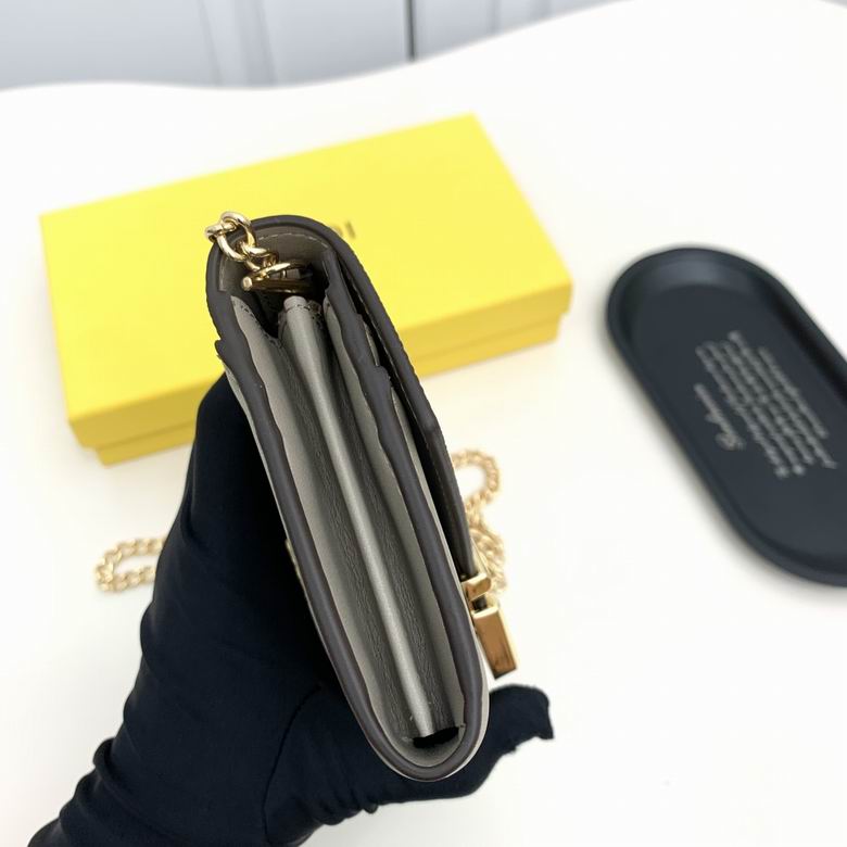 F09 19X10.5X3.5cm YG 6色 38