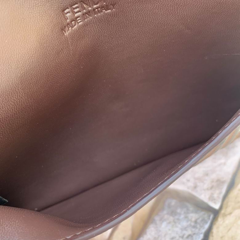 F8NO152 23X17X1cm XMY 7