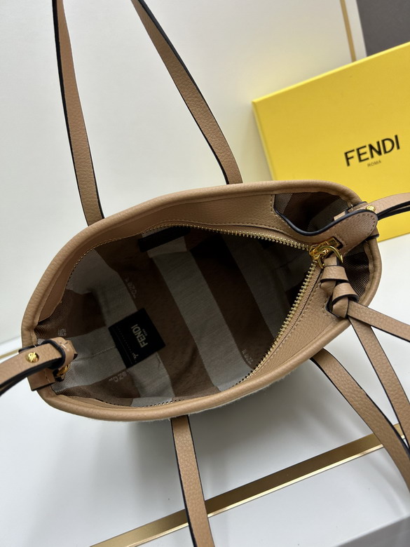 Fendi 3017 23x19 5x15cm jj1_7