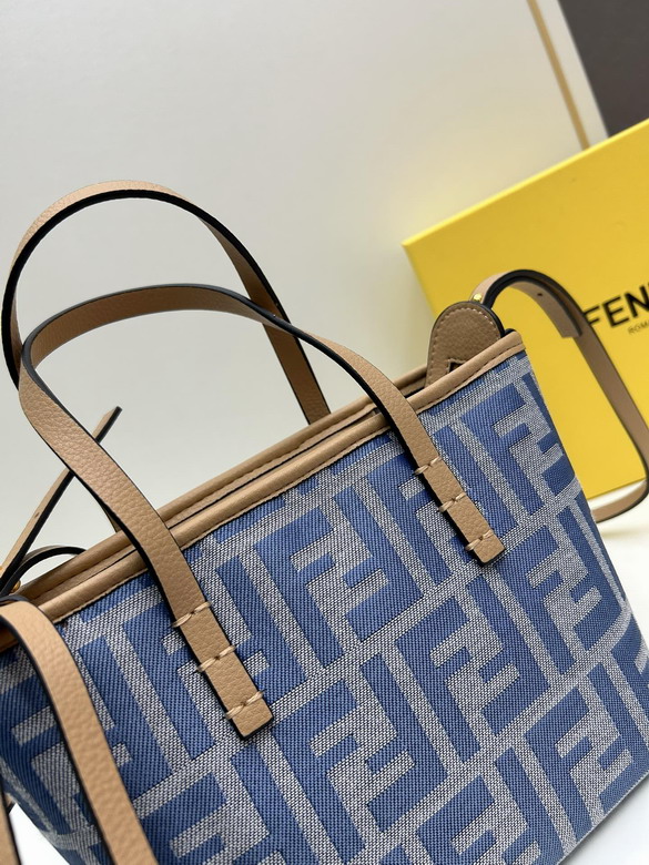 Fendi 3017 23x19 5x15cm jj2_5