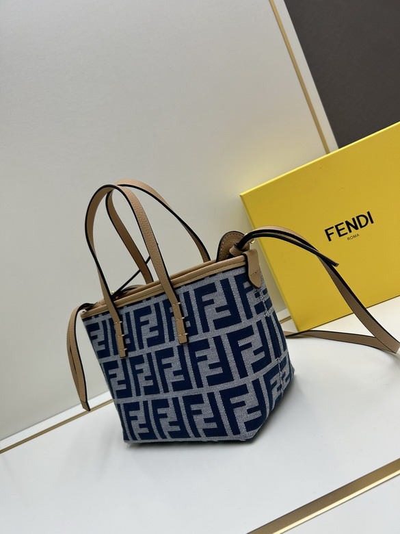 Fendi 3017 23x19 5x15cm jj_2