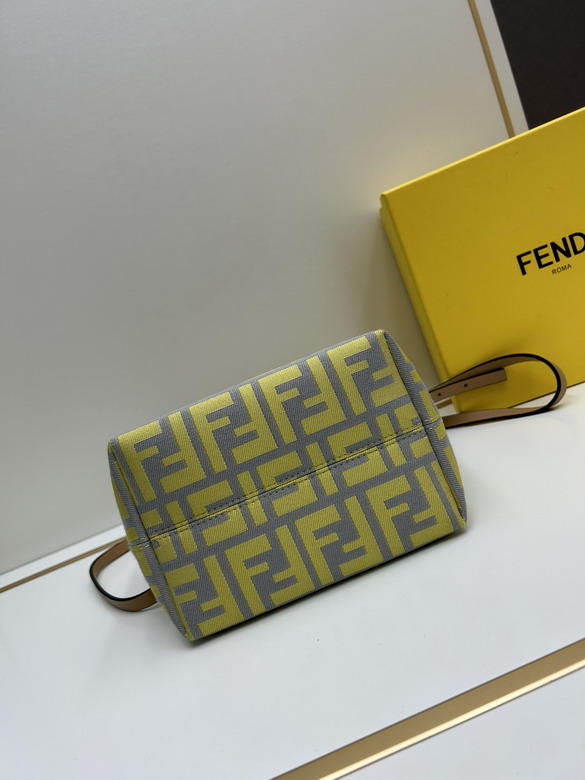 Fendi 3017 23x19 5x15cm jj3_4