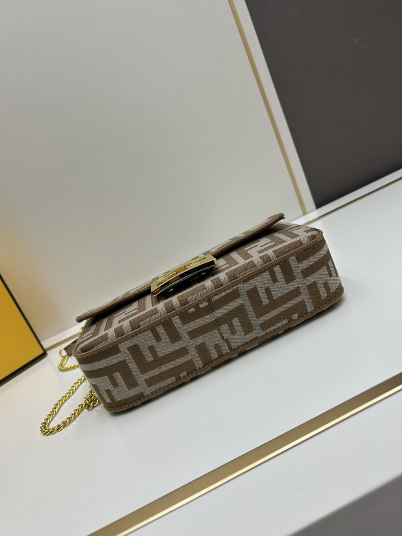 Fendi 3972 5x20x13cm jj1_4