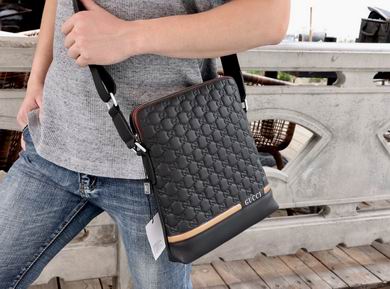 G2846-3 28X24X6cm WP (3)