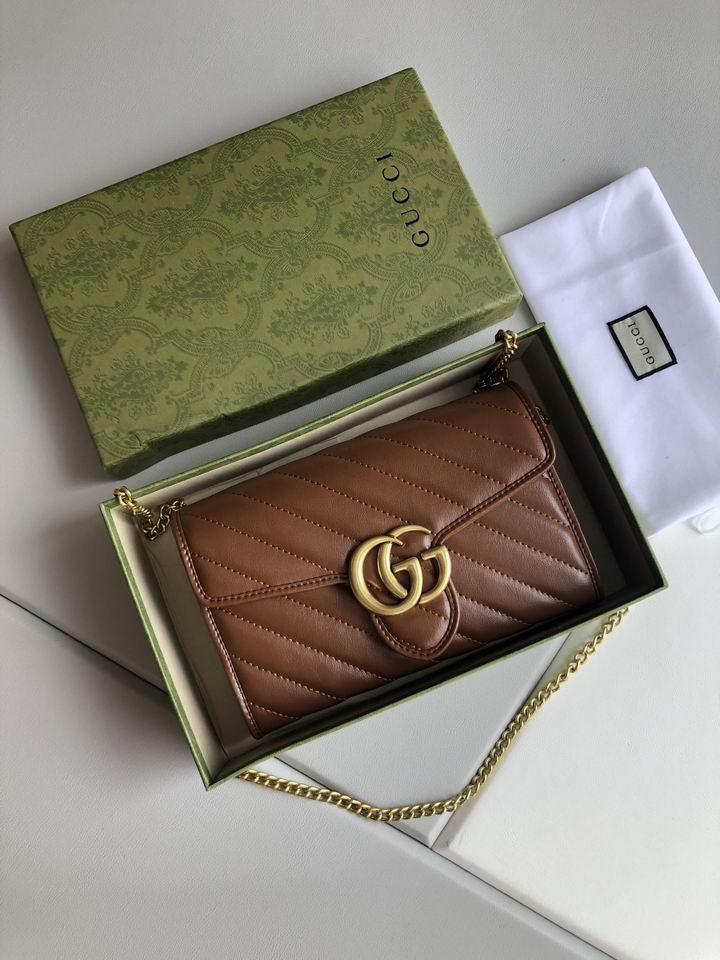 GG Marmont 474575 20x17x6cm df06 (2)