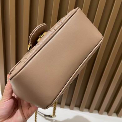 GG Marmont 739682580 18x13.5x8cm zy (17)