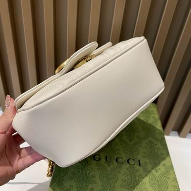 GG Marmont 739682580 18x13.5x8cm zy (40)