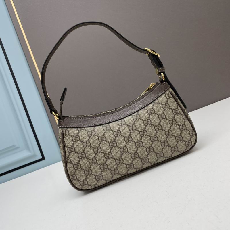 GG Supreme 21x19x5cm ww (2)