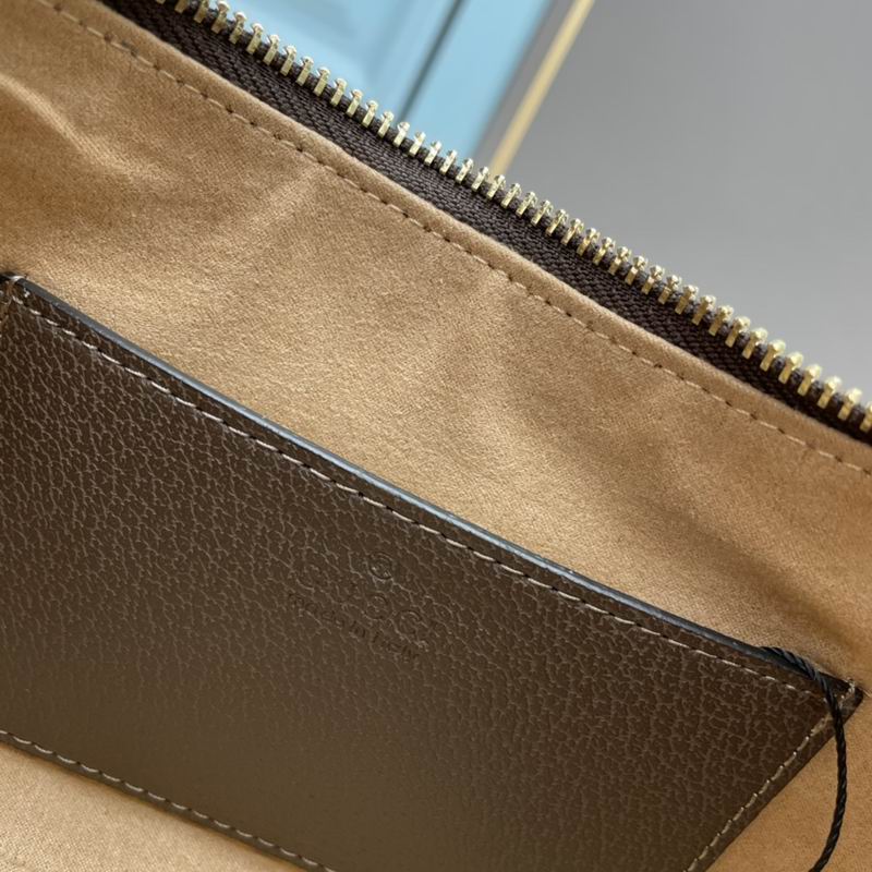 GG Supreme 21x19x5cm ww (7)