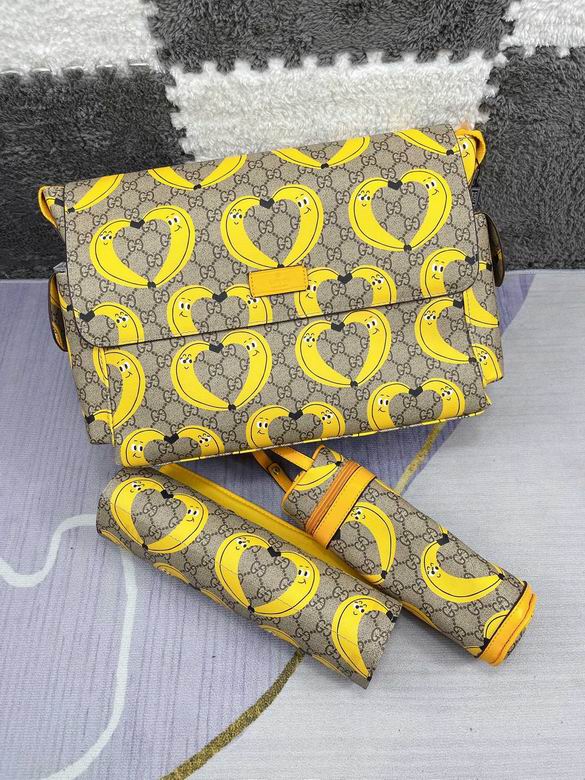 Gucci 42x30x15cm CX 10 (2)