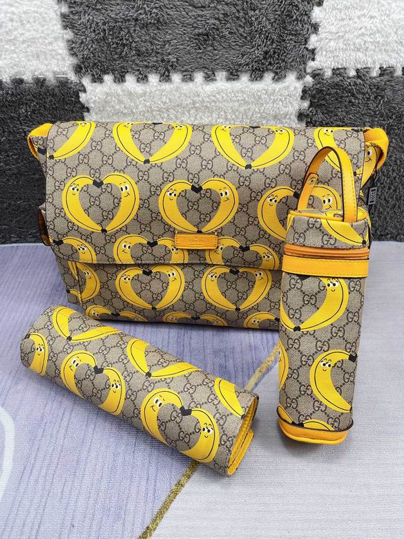 Gucci 42x30x15cm CX 10 (4)