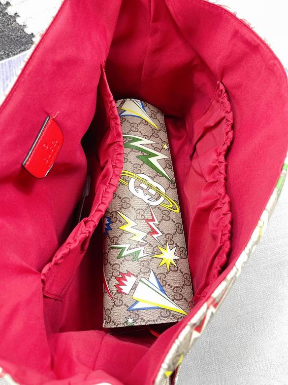 Gucci 42x30x15cm CX 11 (6)