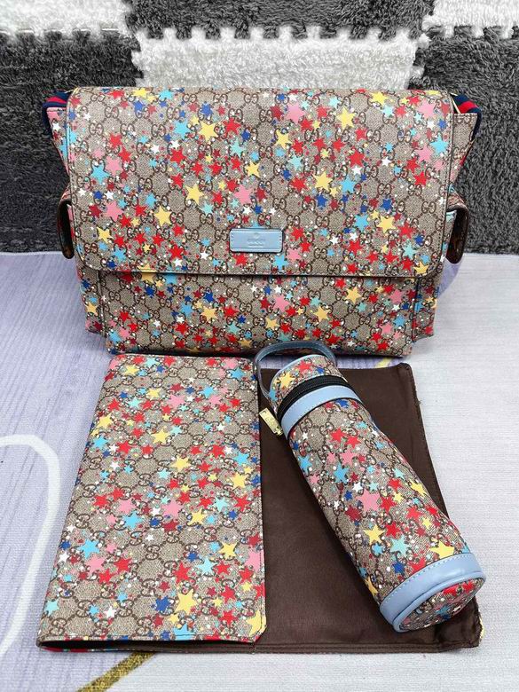 Gucci 42x30x15cm CX 12 (1)