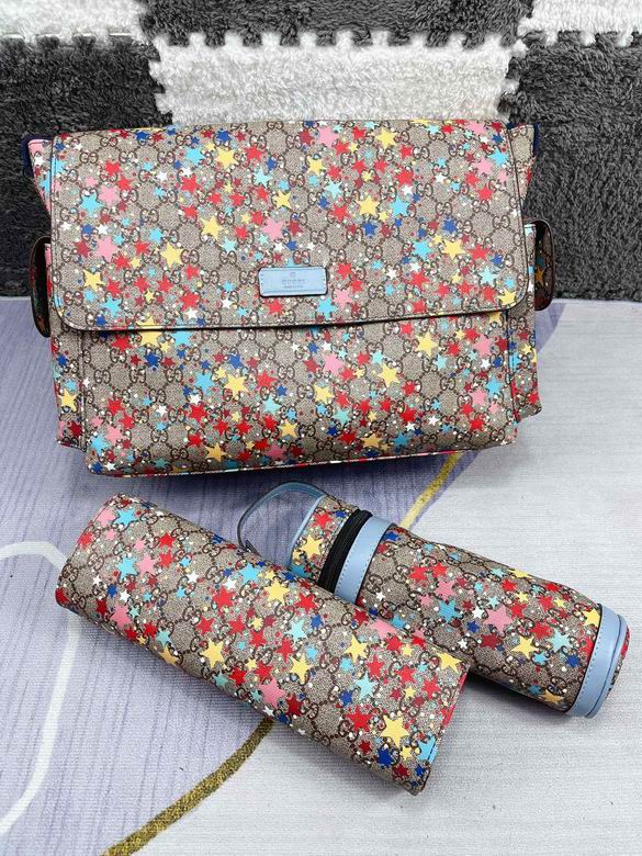 Gucci 42x30x15cm CX 12 (3)