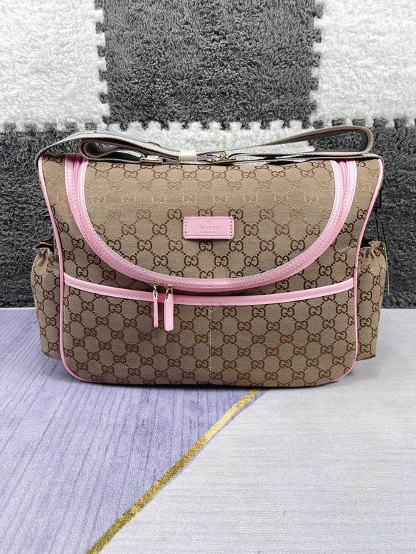 Gucci 42x30x15cm CX 2 (2)