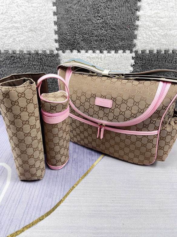 Gucci 42x30x15cm CX 2 (3)