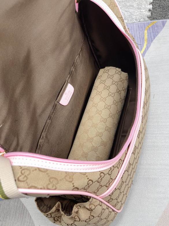 Gucci 42x30x15cm CX 2 (9)