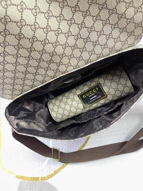 Gucci 42x30x15cm CX 6 (8)