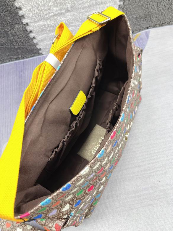 Gucci 42x30x15cm CX 8 (5)