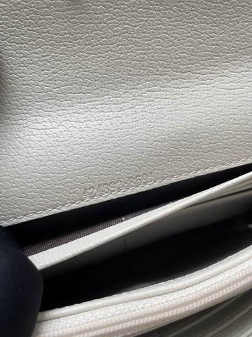 Gucci 523153 19x10x2.5cm zy (8)