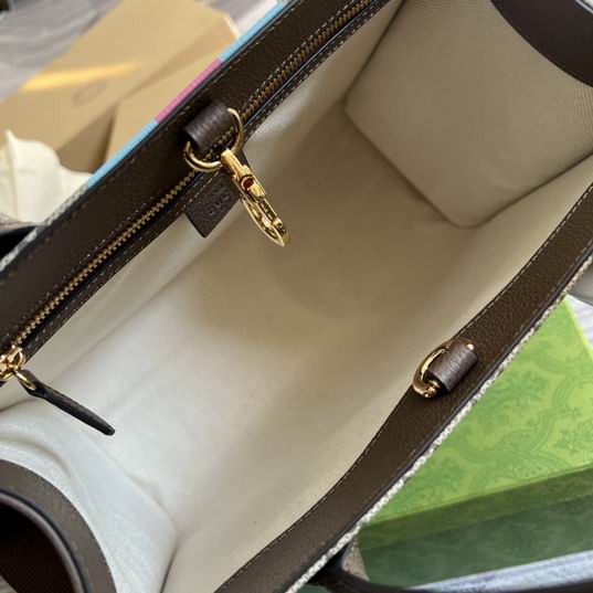 Gucci 648134 31x26.5x14cm CN (9)