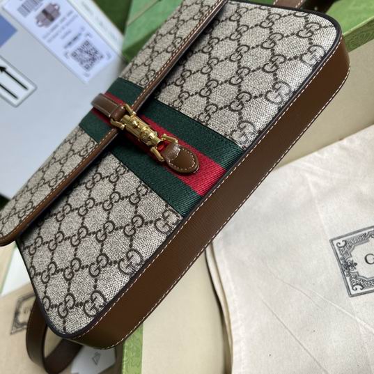 Gucci 699930 23x16x3cm CN (6)