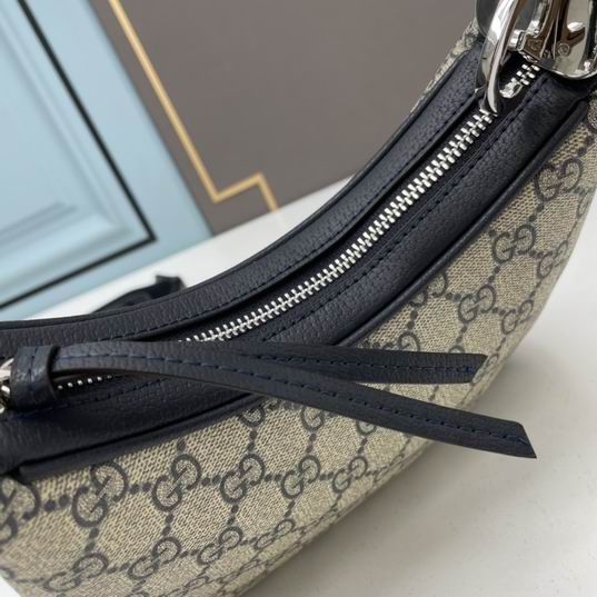 Gucci Attache 699409 23x22x5cm ww (38)