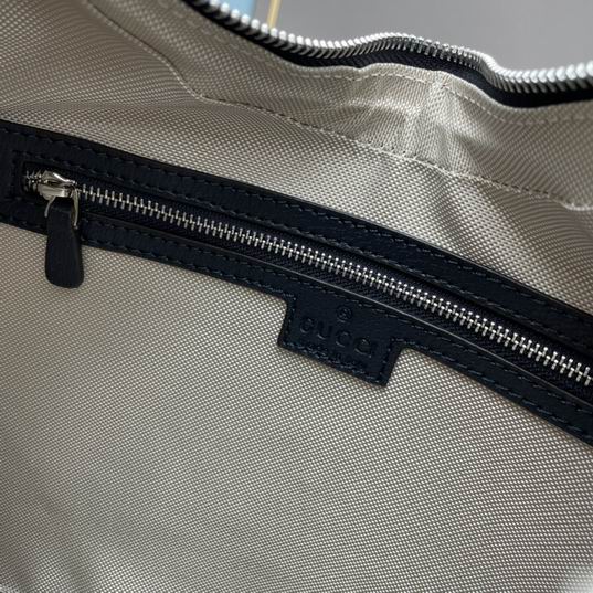 Gucci Attache 702823 35x32x6cm ww (40)