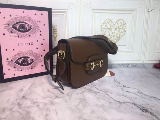 Horsebit 602204 25x18x8cm df01 (2)