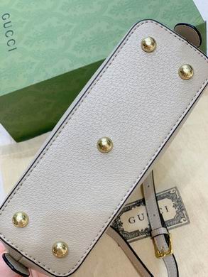 Horsebit 640716 20X19.5X7.5cm DF (4)