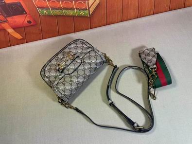 Horsebit 658574 20.5x14.5x5 cm df01 (4)