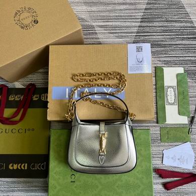 Jackie 675799 19X13X13cm MP (10)