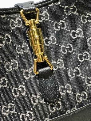 Jackie 678843,685127 df01 (4)