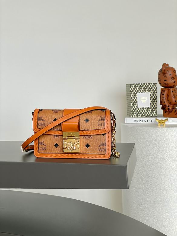 L090 18.5X5X11cm XM 5