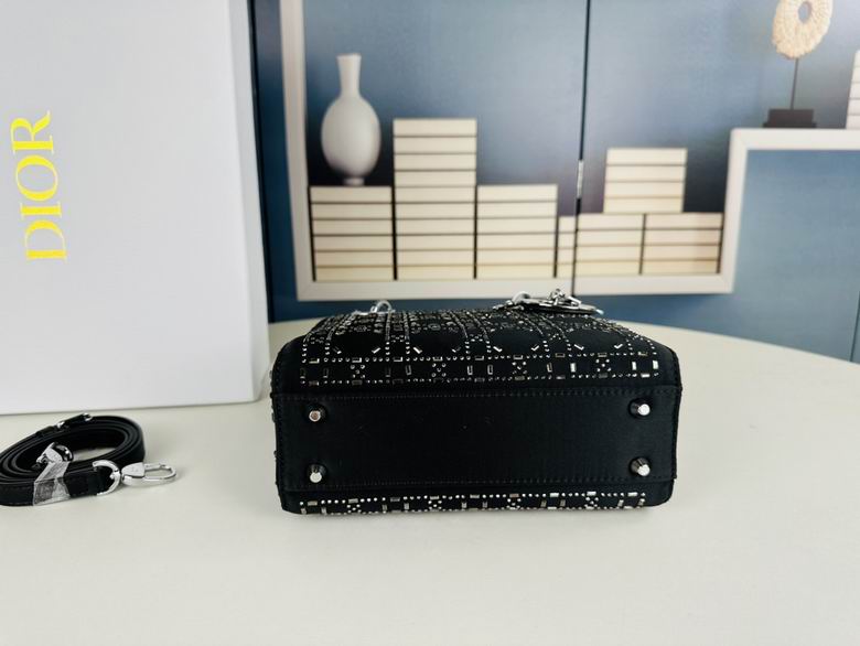 Lady 8817 20X17X9cm XMY 4色 16