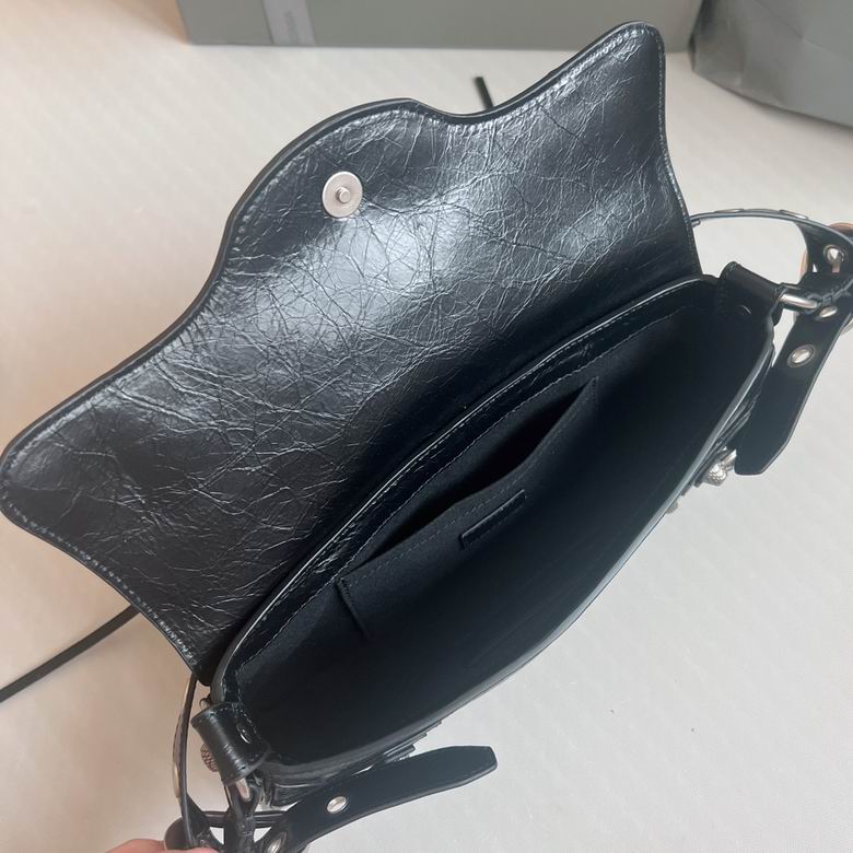 Le cagole 2237 30X14X4.5cm GY 6