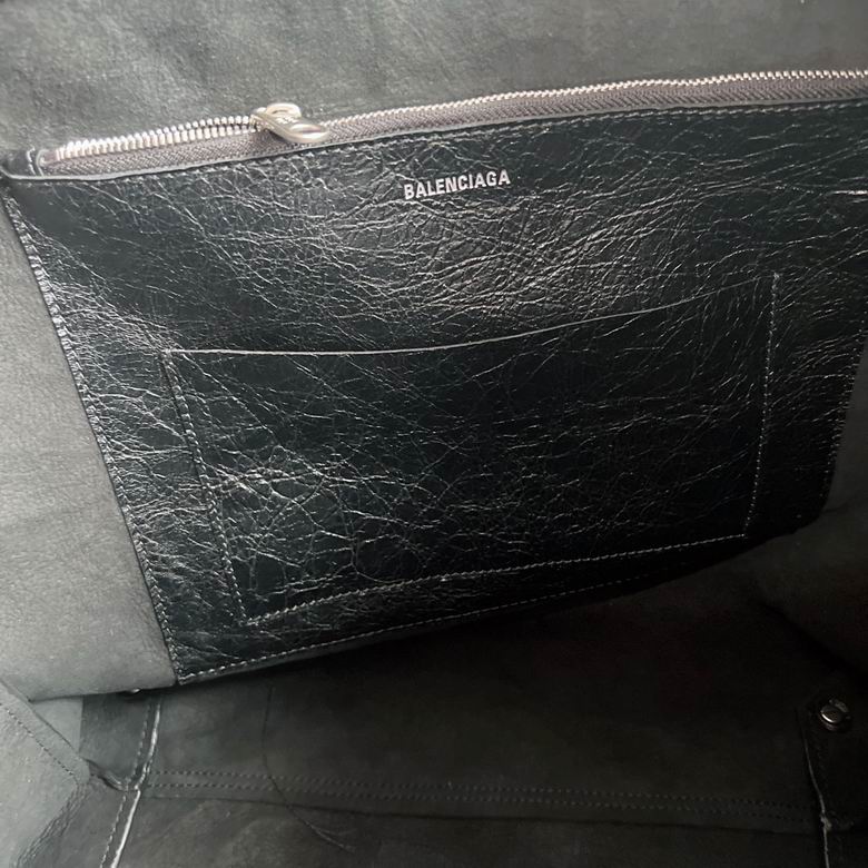 Le cagole 2240 32X30.9X13.9cm GY 8