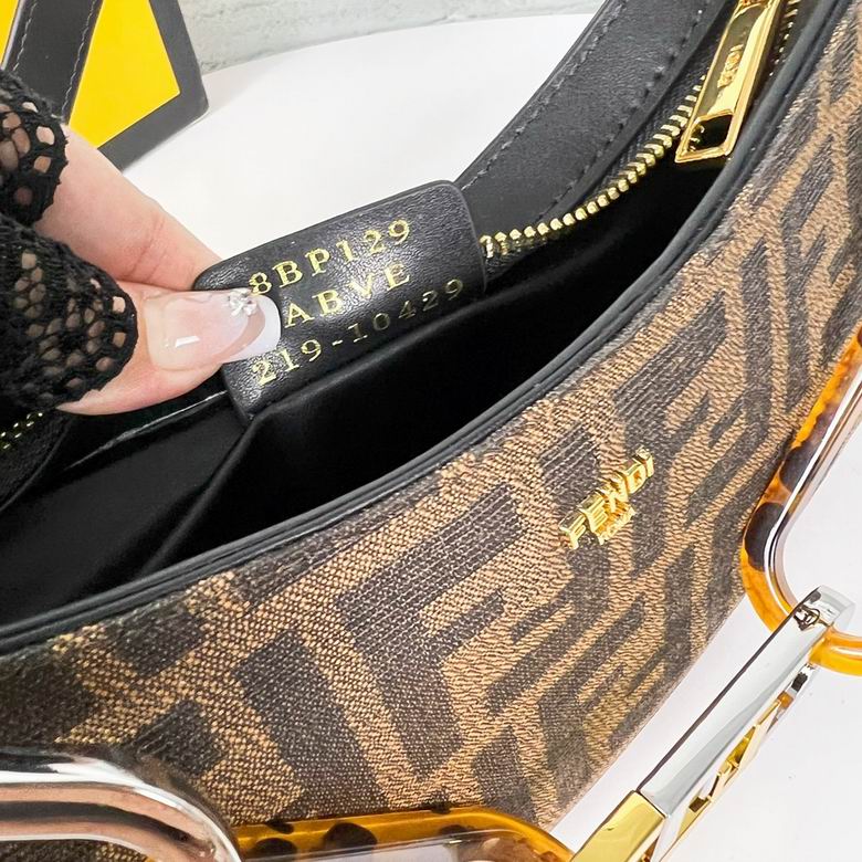 Lock 329 32X11X5cm XMY 7色 54