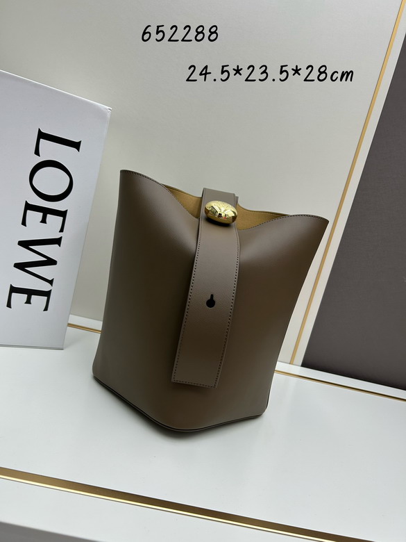 Loewe S652288 24 5x23 5x28cm jj2_1