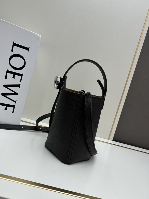 Loewe S652288 24 5x23 5x28cm jj3_2