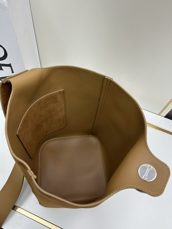 Loewe S652288 24 5x23 5x28cm jj_7