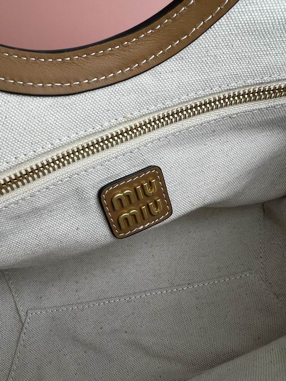 M-288 27.5X11X15cm H 2色 16