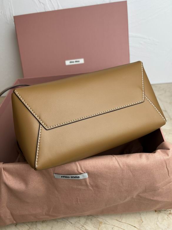 M-288 27.5X11X15cm H 2色 17