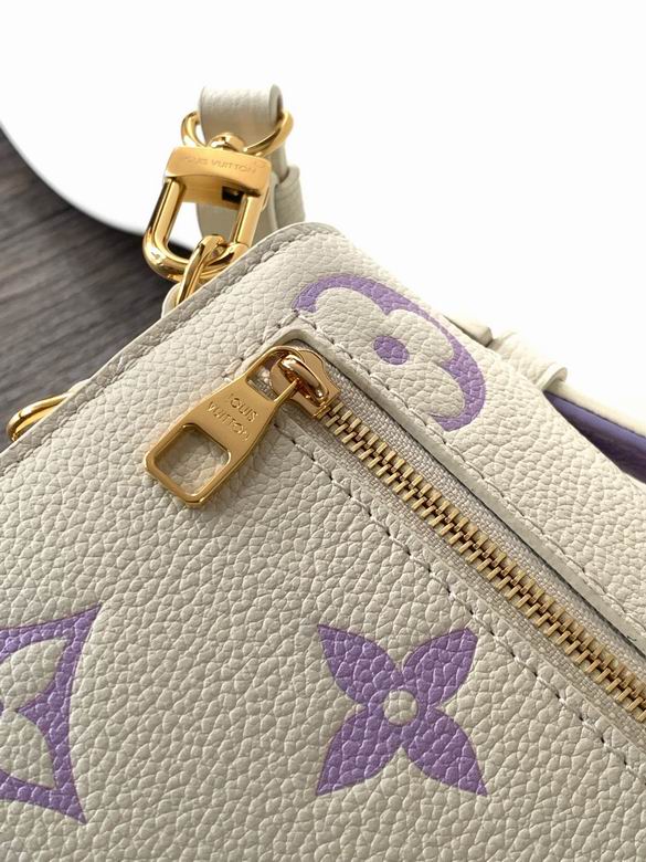 M23940 21.5X13.5X6cm YG 7