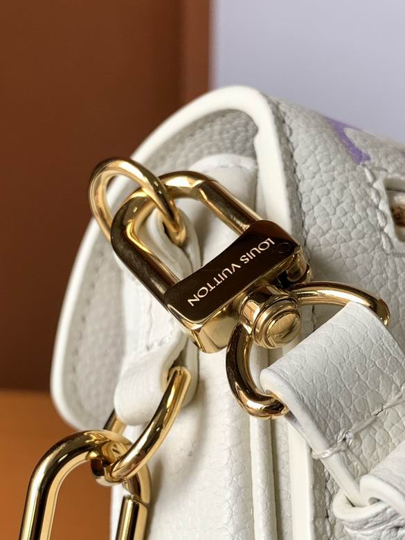 M23940 21.5X13.5X6cm YG 8