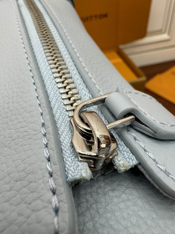 M25067 18X12.5X8cm YG 8