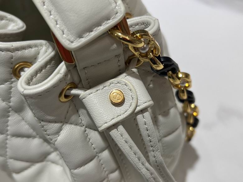 M2780 17X16X9cm YG 6