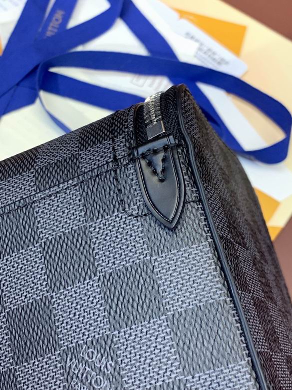 M40182 22.4X8.5X14cm YG 7