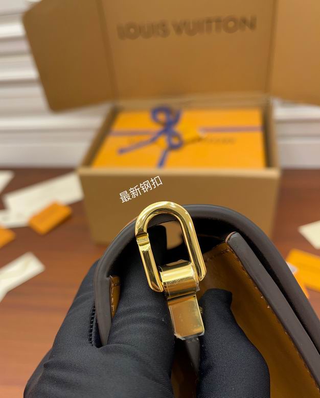 M45959 20X15X9cm YG 3