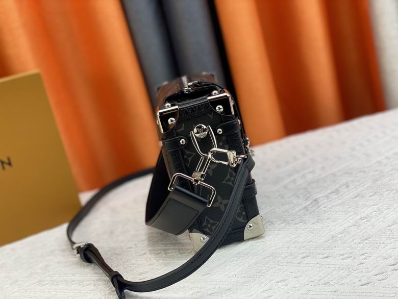 M46358 21X14X6cm XMY 9色 29